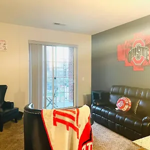 King Size With Osu Theme! Apartment Columbus